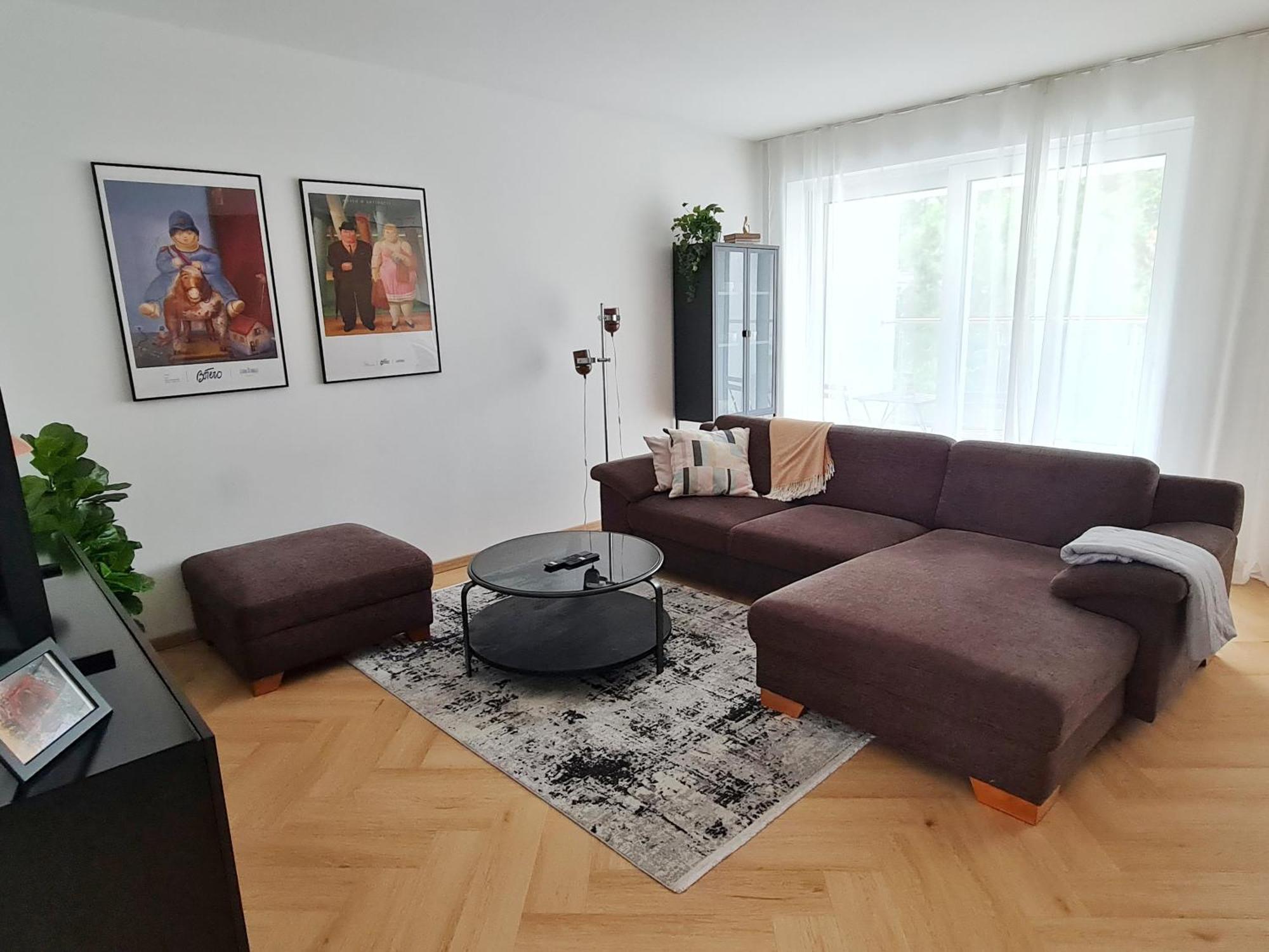 Beautiful New Apt In Old Town Near Train Station - Free Parking 布拉迪斯拉发 外观 照片