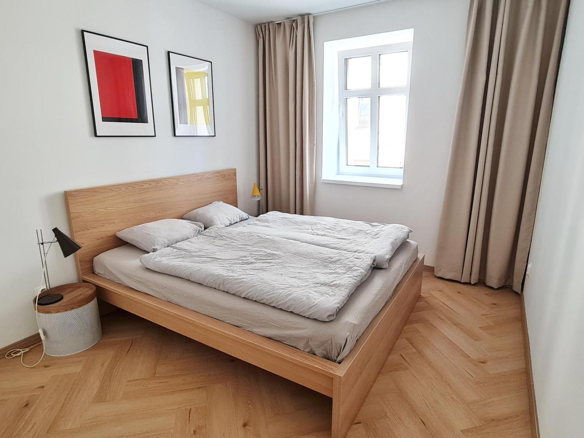Beautiful New Apt In Old Town Near Train Station - Free Parking 布拉迪斯拉发 外观 照片